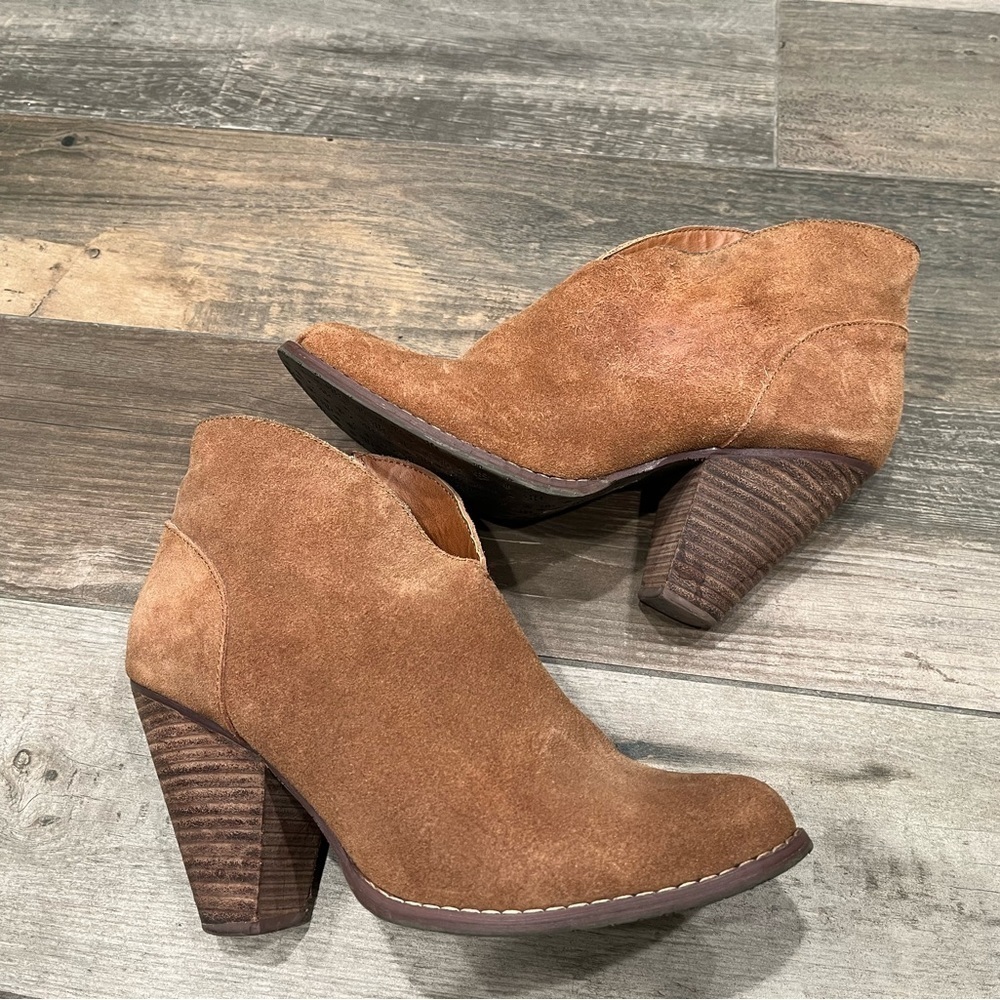 Sabine Jenillo Suede Leather Stacked Heel Bootie Womens Sz 8.5